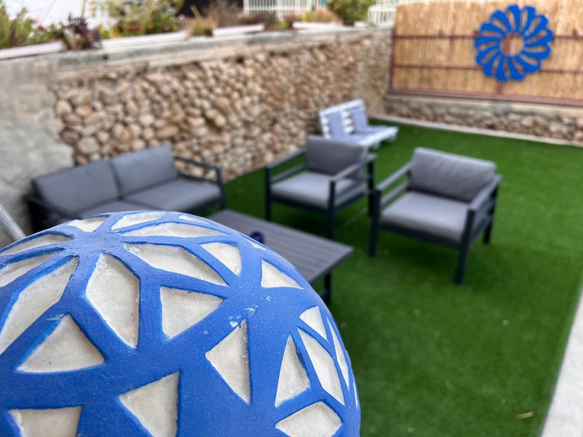 Kingdom Of The Dead Sea Crown Group Collection Apartment Neve Zohar